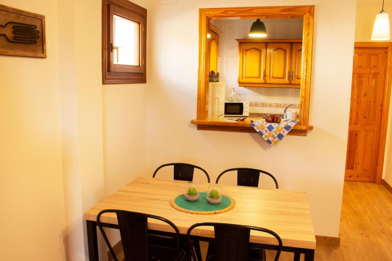 Puerta Bubion Apartamentos Bagian luar foto