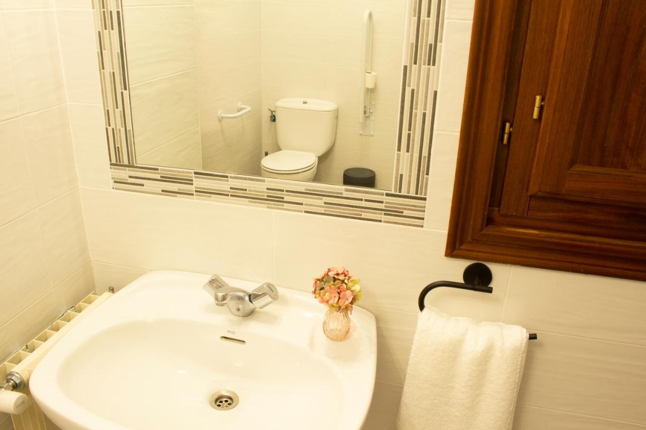 Puerta Bubion Apartamentos Bagian luar foto