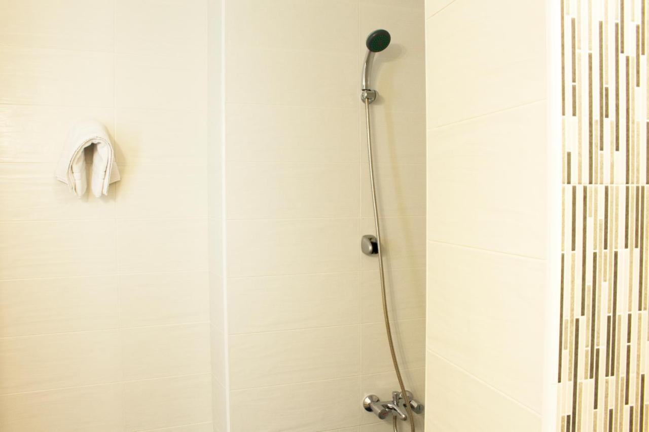 Puerta Bubion Apartamentos Bagian luar foto