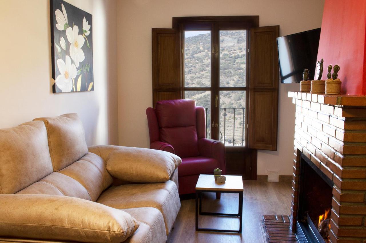 Puerta Bubion Apartamentos Bagian luar foto