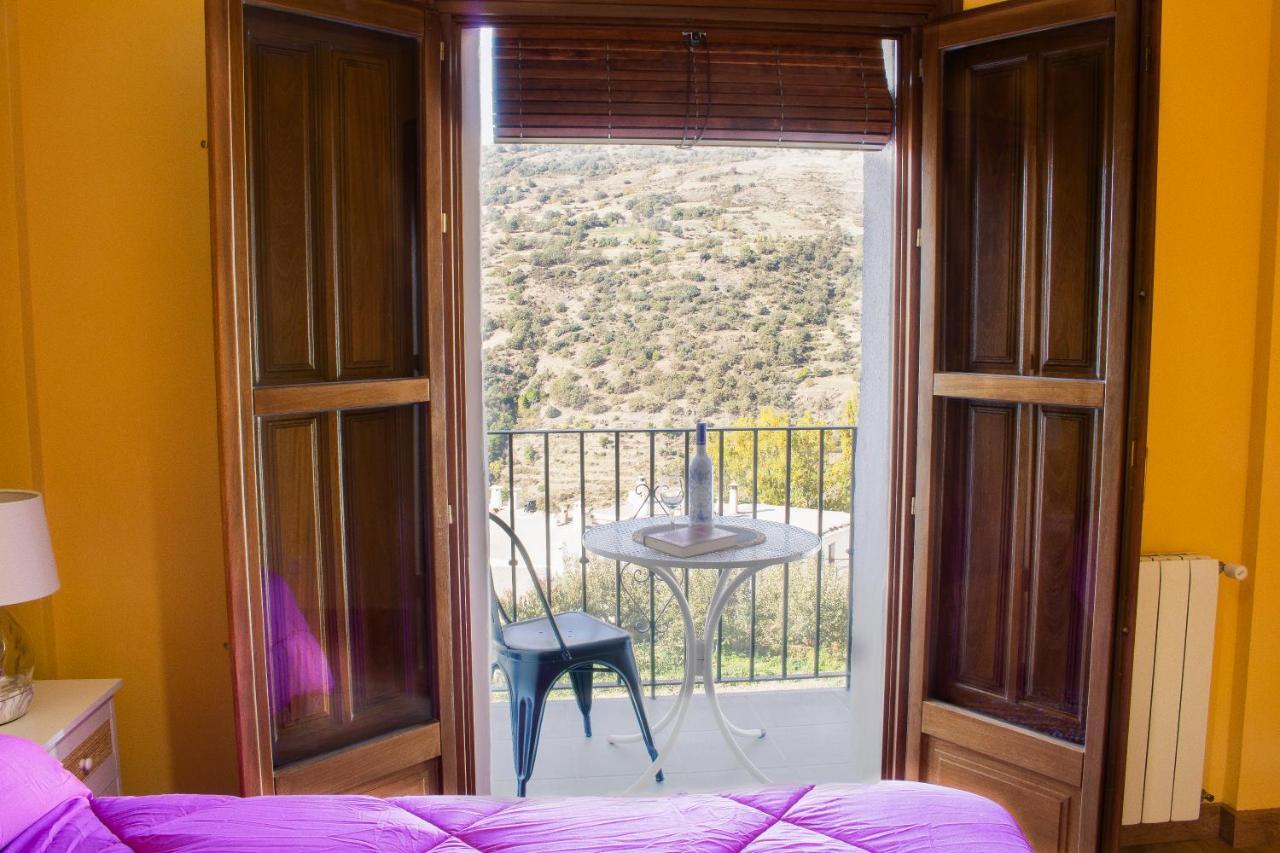 Puerta Bubion Apartamentos Bagian luar foto