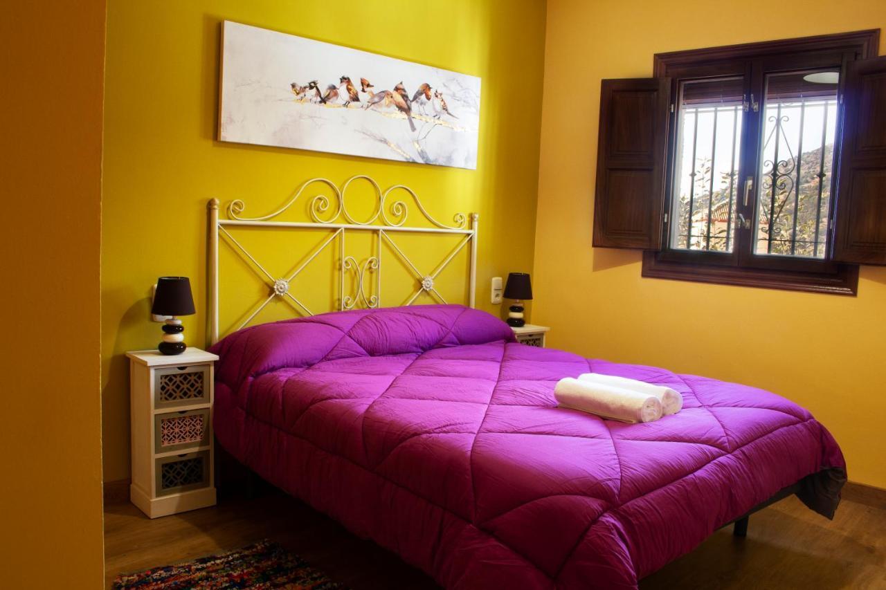 Puerta Bubion Apartamentos Bagian luar foto