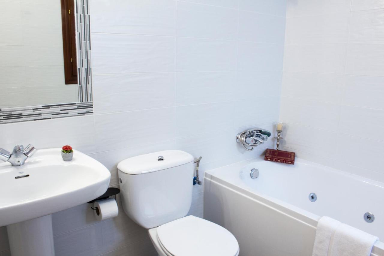 Puerta Bubion Apartamentos Bagian luar foto